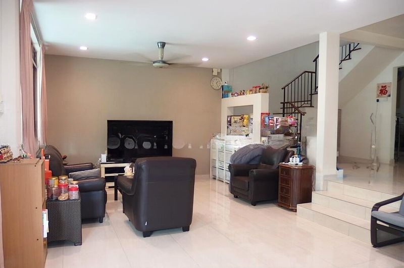 LOWLAND TERRACE 2