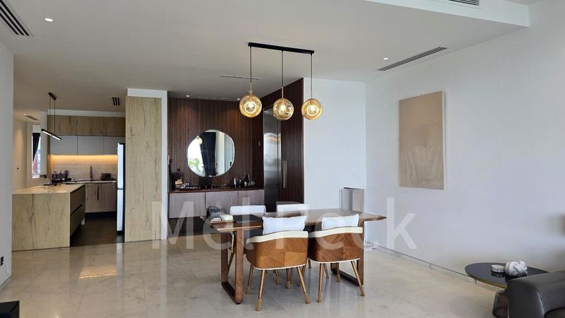 THE COAST AT SENTOSA COVE 10