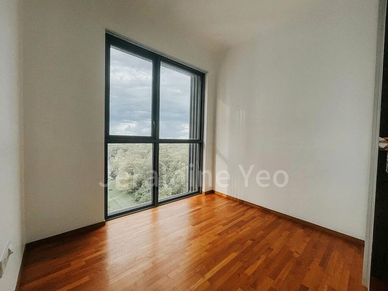 FORESQUE RESIDENCES 6