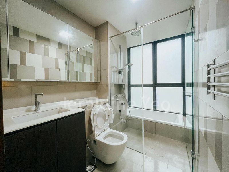 FORESQUE RESIDENCES 10