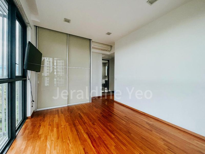 FORESQUE RESIDENCES 12