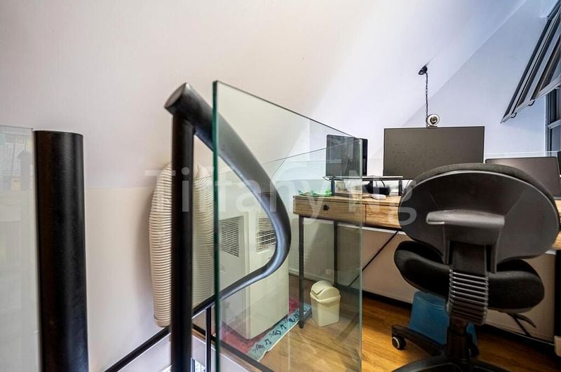 THE CREEK @ BUKIT 11