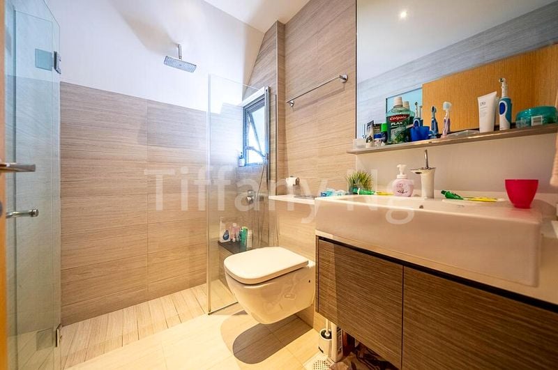 THE CREEK @ BUKIT 13