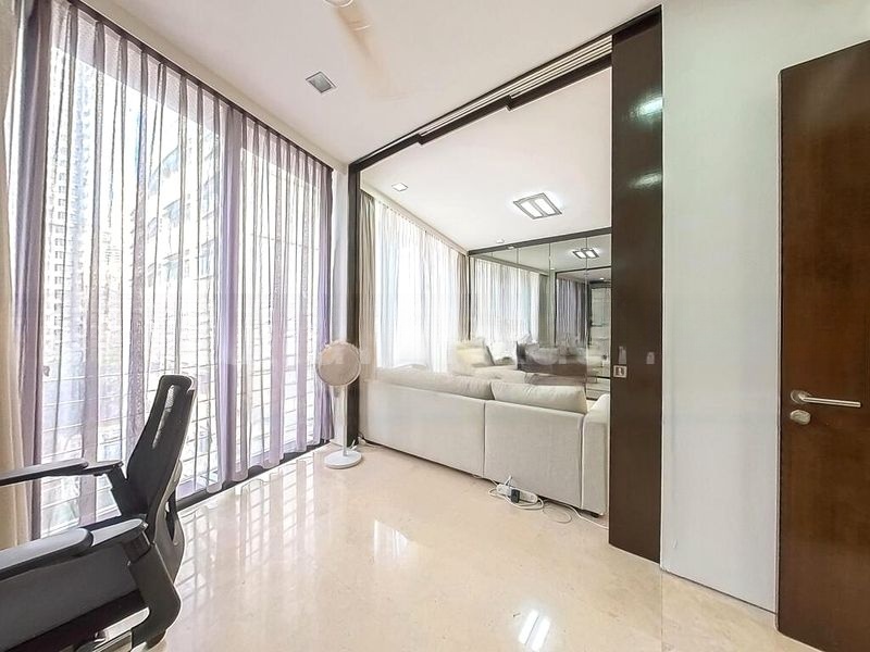 RESIDENCES AT 338A 8