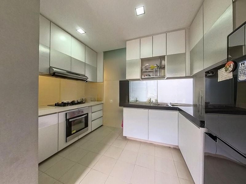 RESIDENCES AT 338A 2