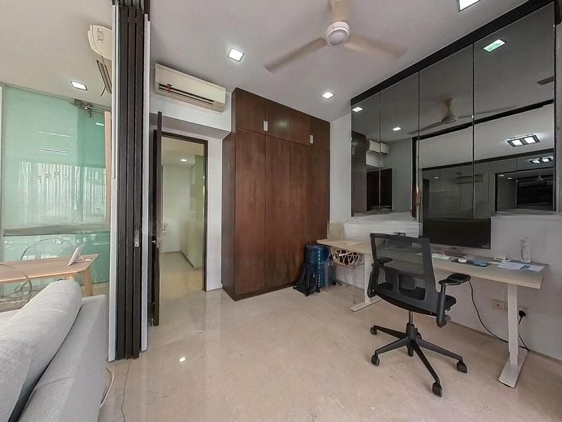 RESIDENCES AT 338A 9