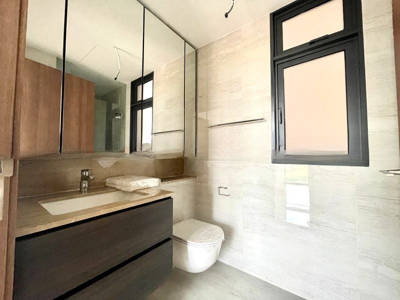 FOURTH AVENUE RESIDENCES 8