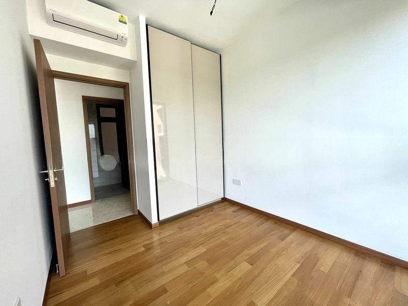FOURTH AVENUE RESIDENCES 7
