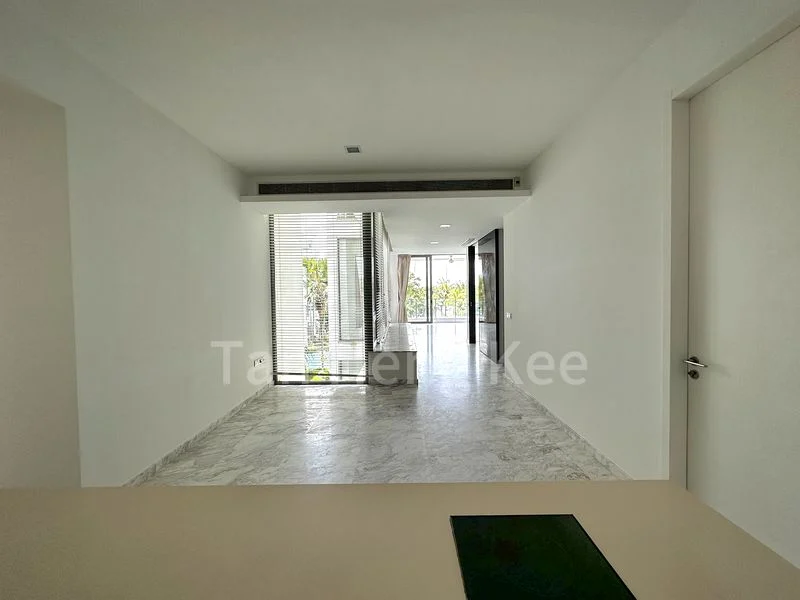 MARINA COLLECTION 10