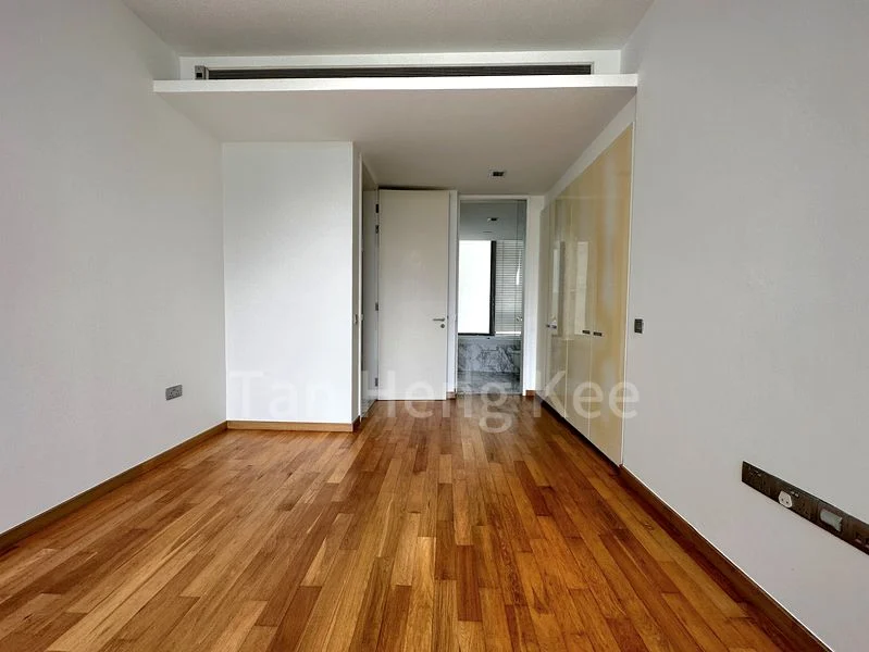 MARINA COLLECTION 14