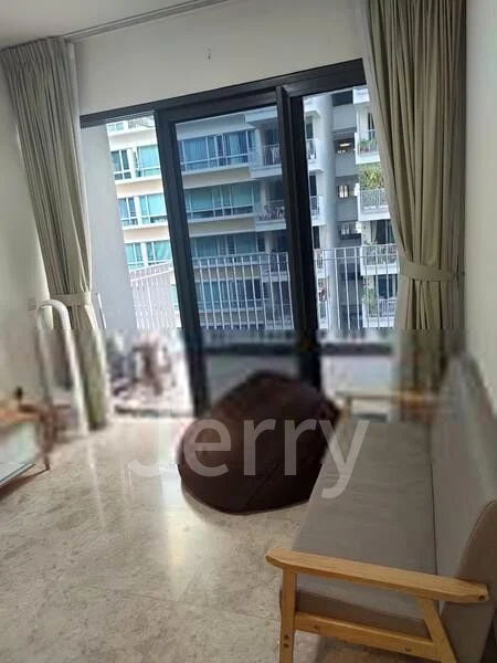 THE LAKEFRONT RESIDENCES 2