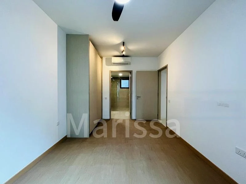 TREASURE AT TAMPINES 6