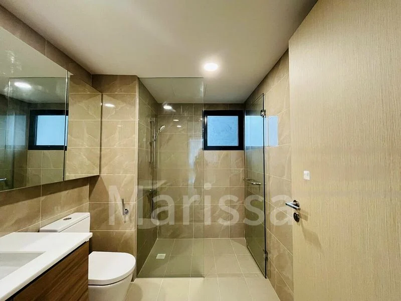 TREASURE AT TAMPINES 7