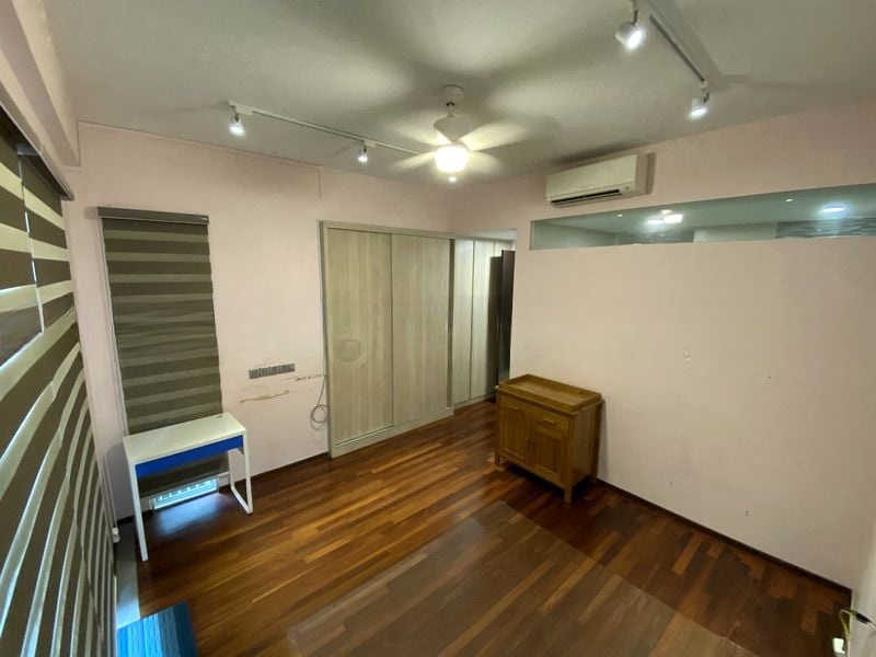 COUNTRY PARK CONDOMINIUM 12