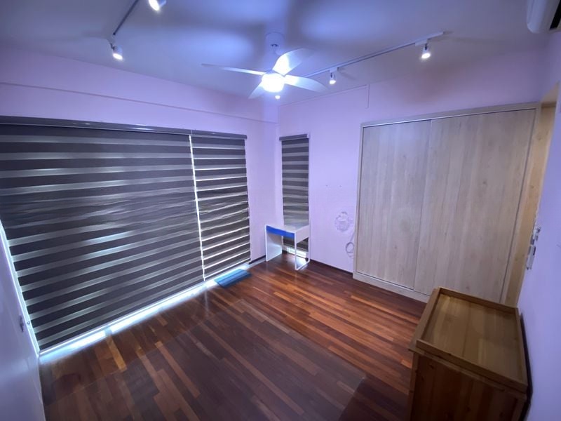 COUNTRY PARK CONDOMINIUM 4