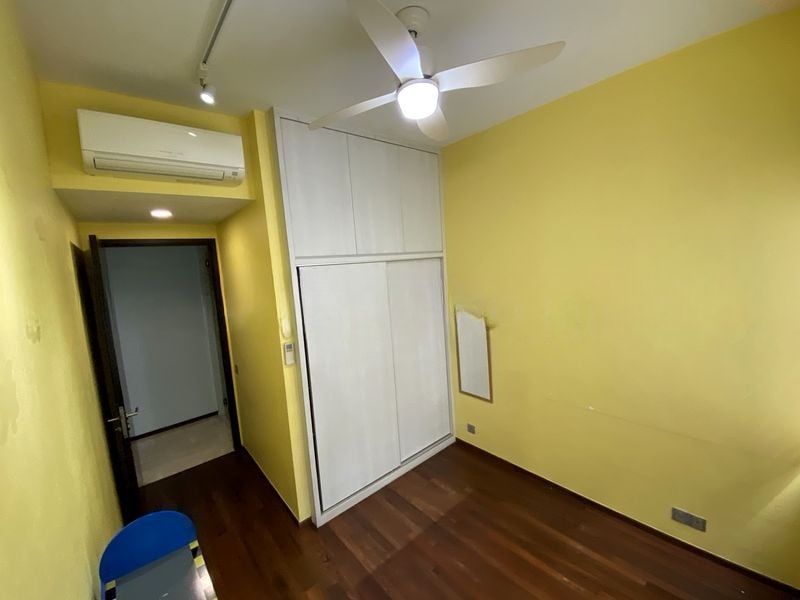 COUNTRY PARK CONDOMINIUM 11