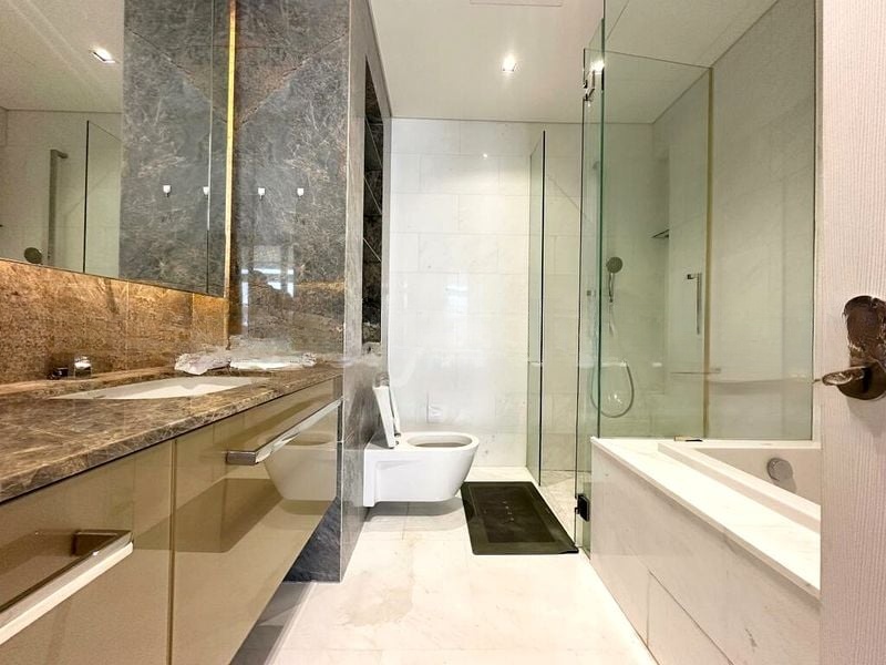 SOUTH BEACH RESIDENCES 4