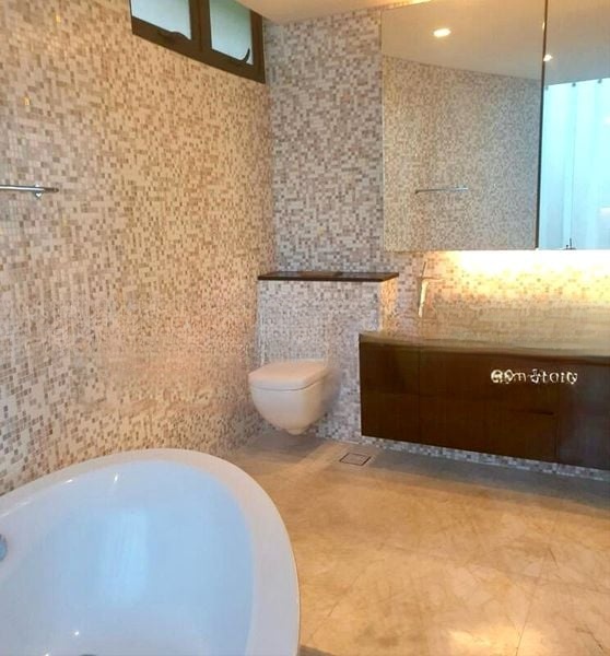 OEI TIONG HAM PARK RESIDENCES 11