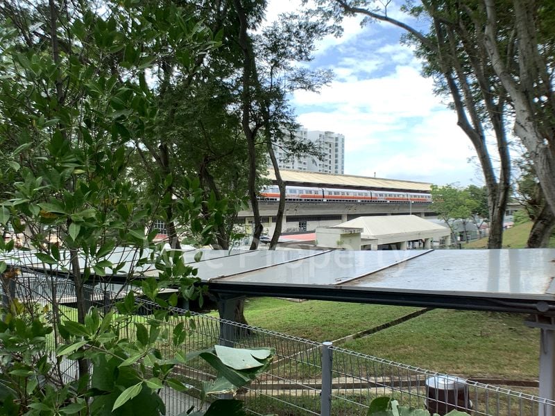 GRANDEUR PARK RESIDENCES 12