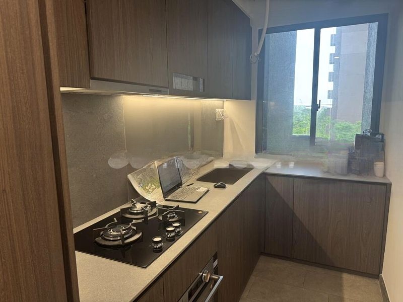 TOWNHOUSE APARTMENTS 13
