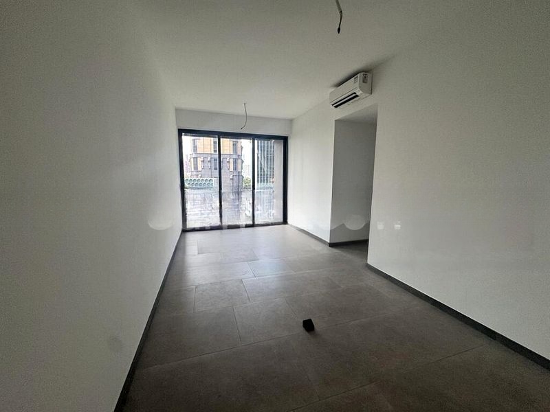 TOWNHOUSE APARTMENTS 15