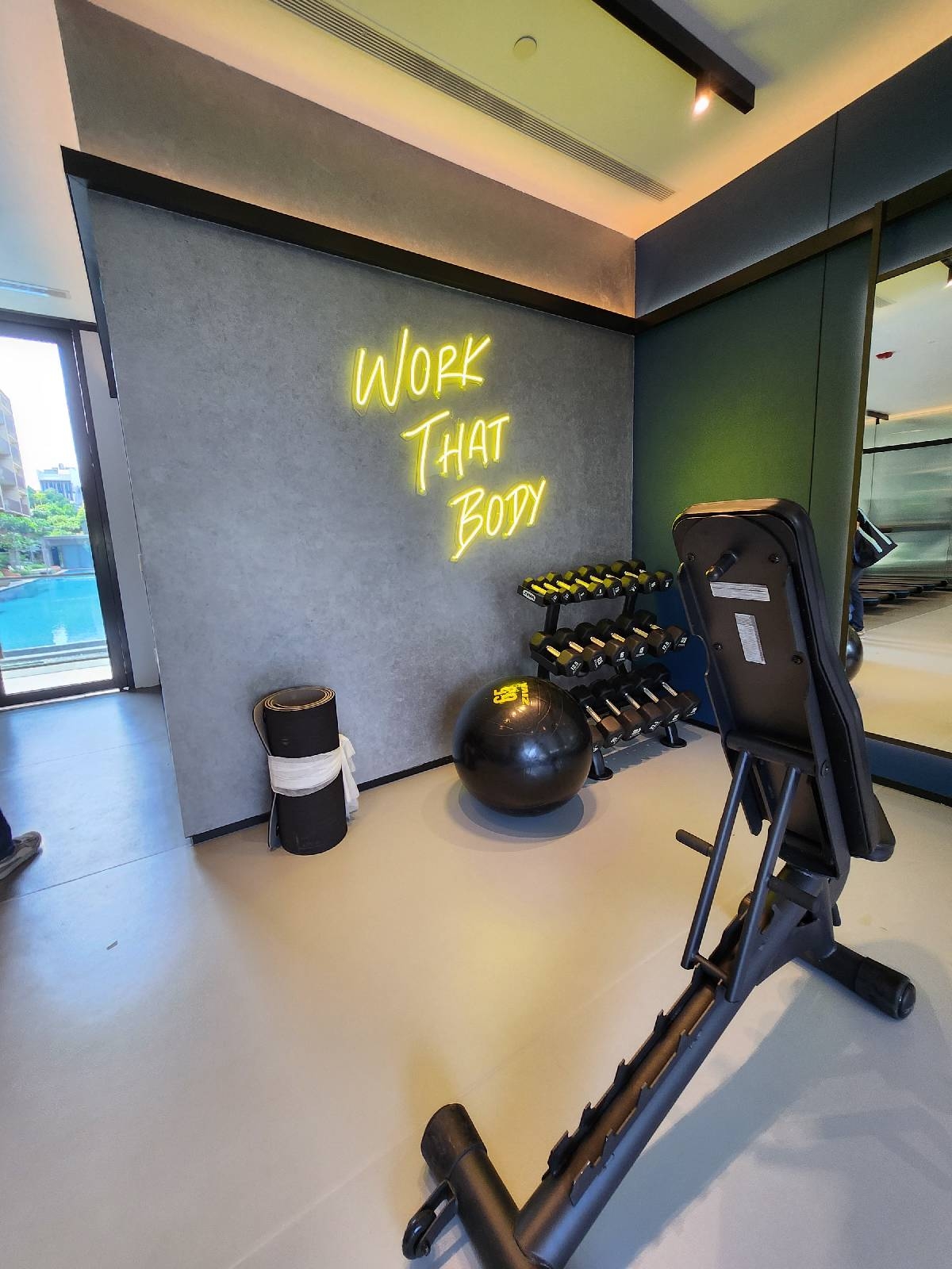 THE WATERGARDENS AT CANBERRA 13