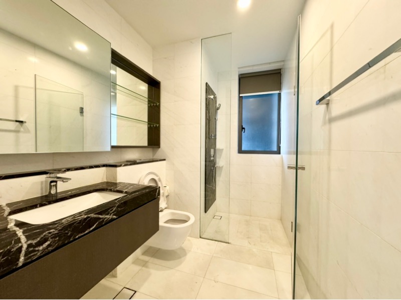 MARINA ONE RESIDENCES 12