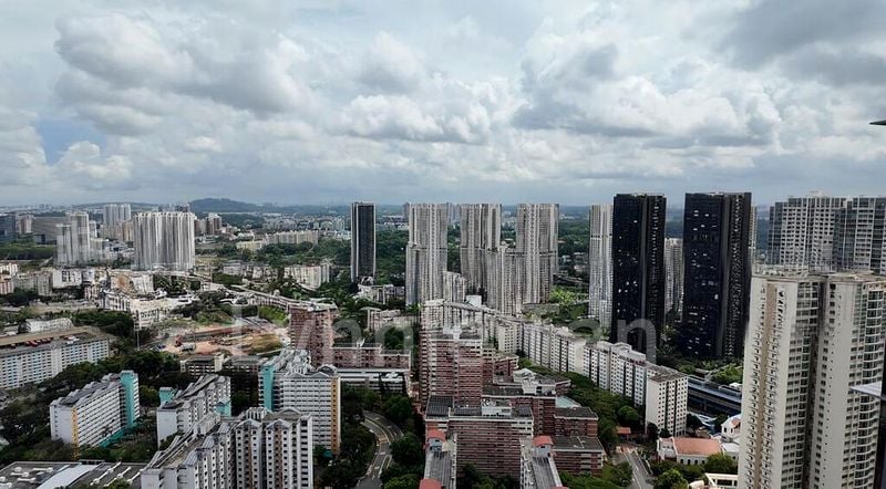 STIRLING RESIDENCES 4