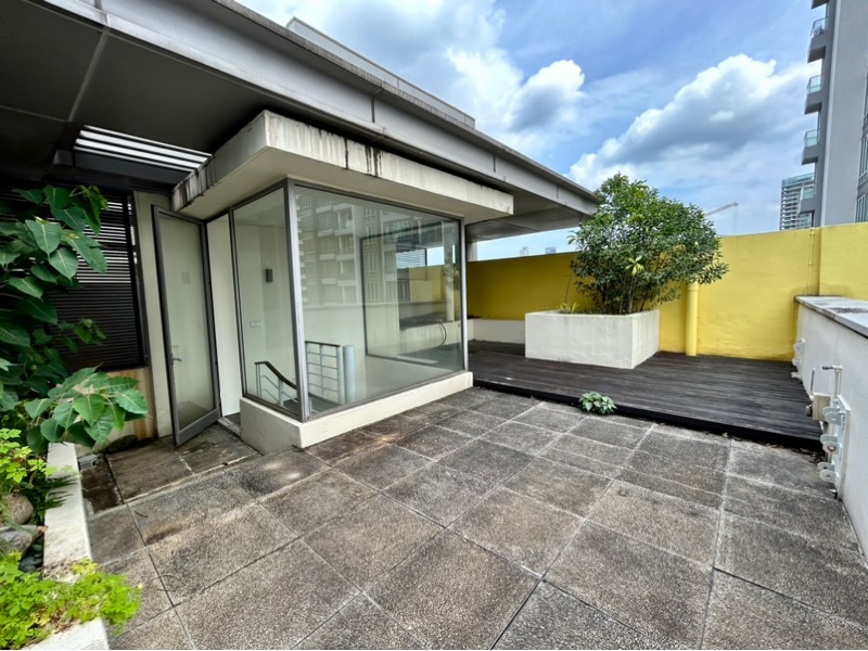 THE ABODE AT DEVONSHIRE 9