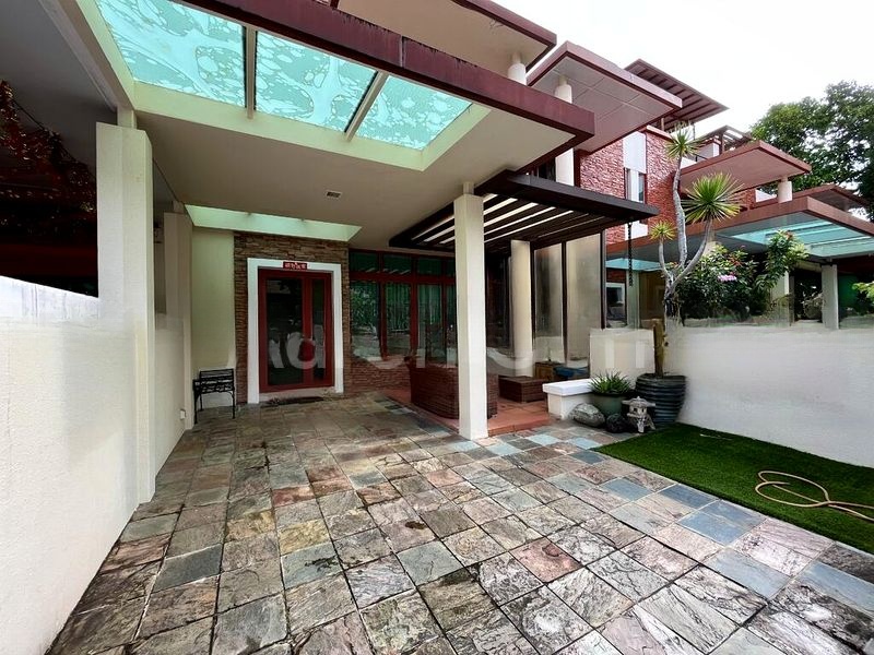 TANAH MERAH GREEN 12