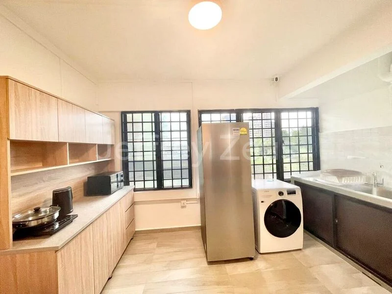 PEOPLE'S PARK COMPLEX 12