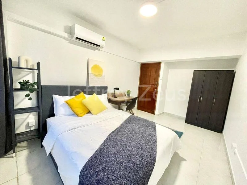 PEOPLE'S PARK COMPLEX 15