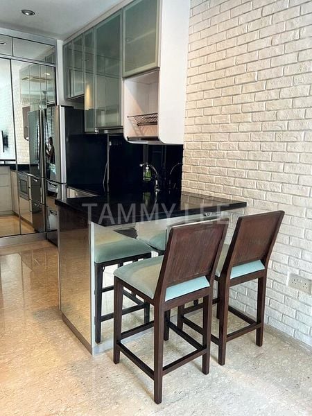 SUITES @ PAYA LEBAR 2