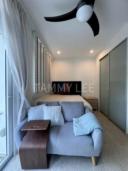 SUITES @ PAYA LEBAR 5