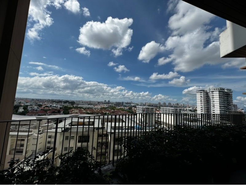 SEASIDE RESIDENCES 14