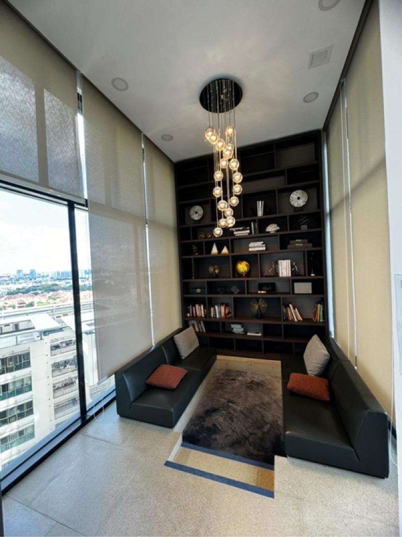 SEASIDE RESIDENCES 34