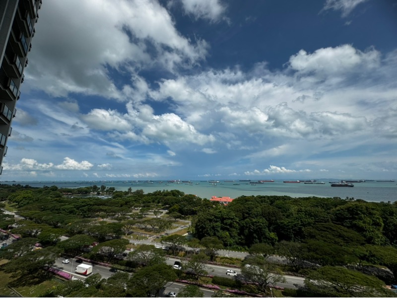 SEASIDE RESIDENCES 35