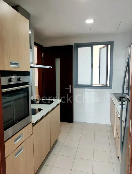 RESIDENCES @ EVELYN 3