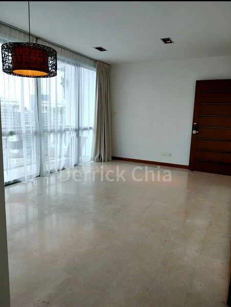 RESIDENCES @ EVELYN 6