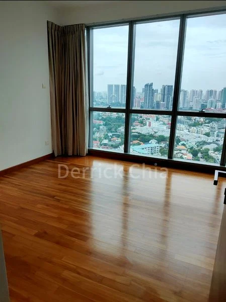 RESIDENCES @ EVELYN 9