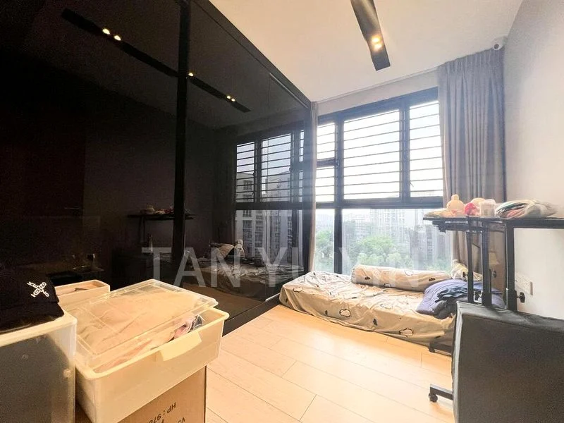 WESTWOOD RESIDENCES 4