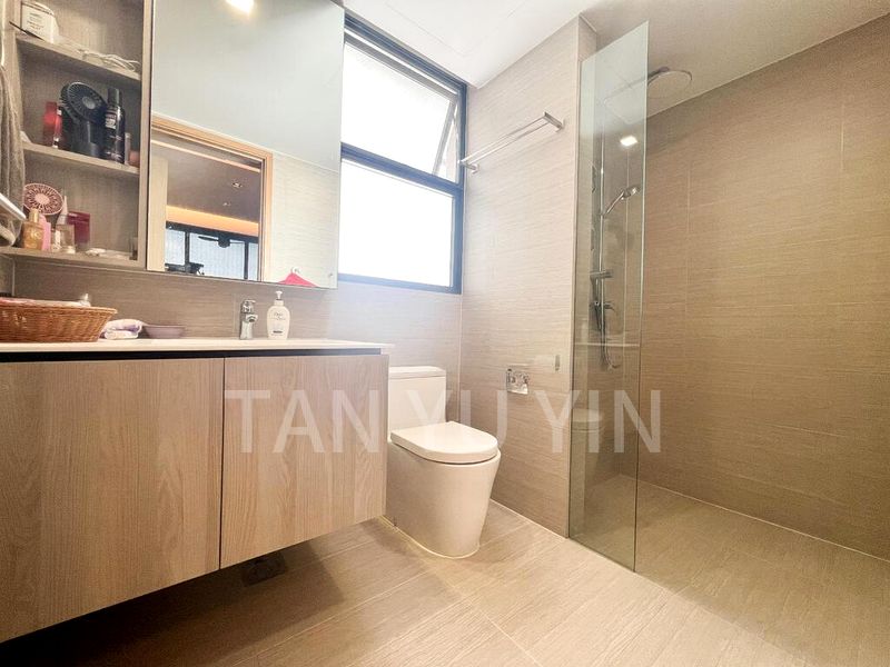 WESTWOOD RESIDENCES 6