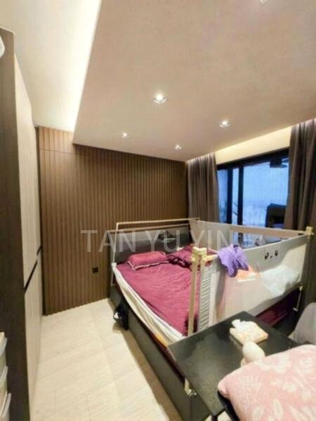 WESTWOOD RESIDENCES 7