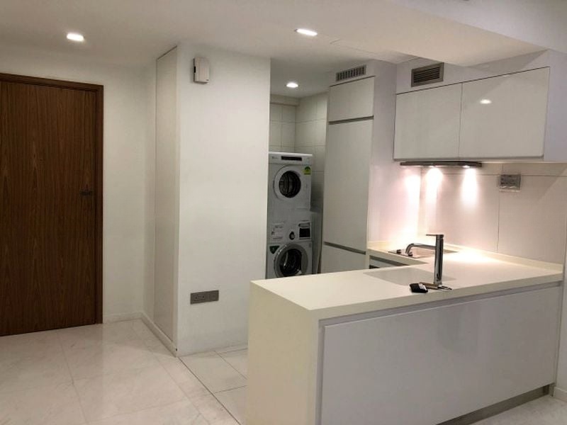 SUITES AT ORCHARD 1