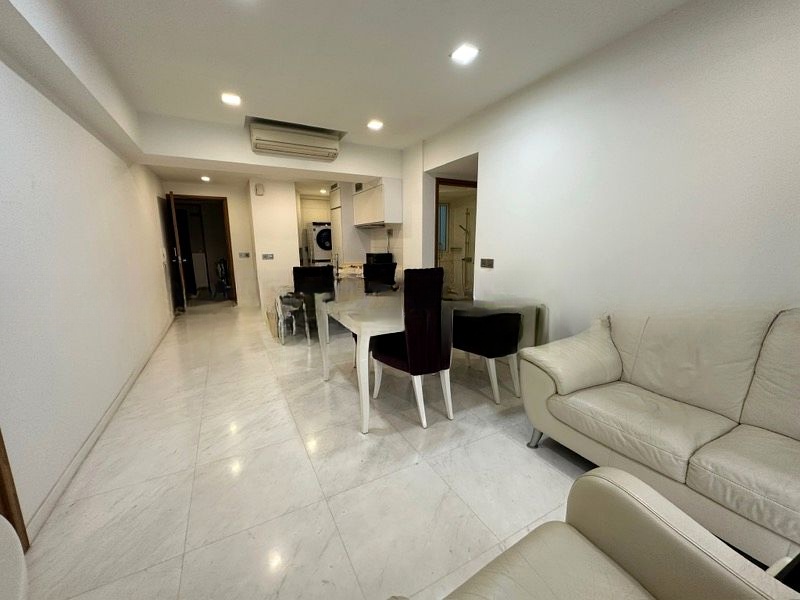 SUITES AT ORCHARD 7