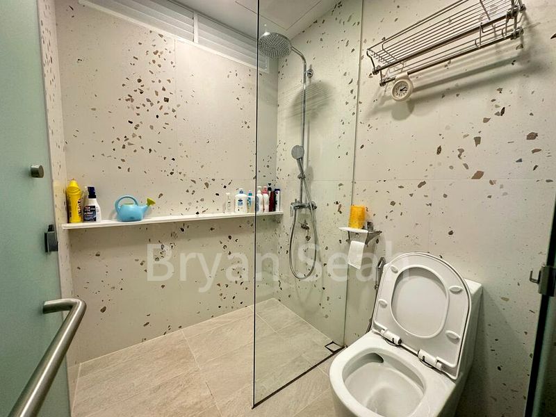 SELETAR SPRINGS CONDOMINIUM 7