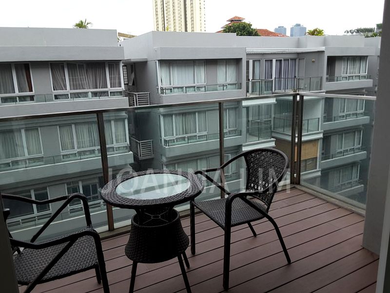 SUITES AT ORCHARD 12