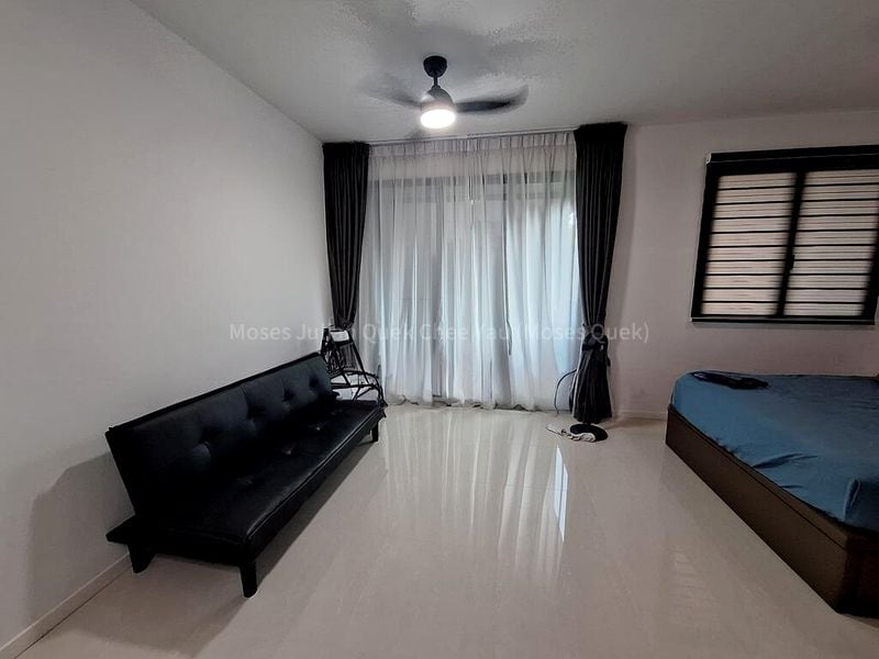 TREASURE AT TAMPINES 11