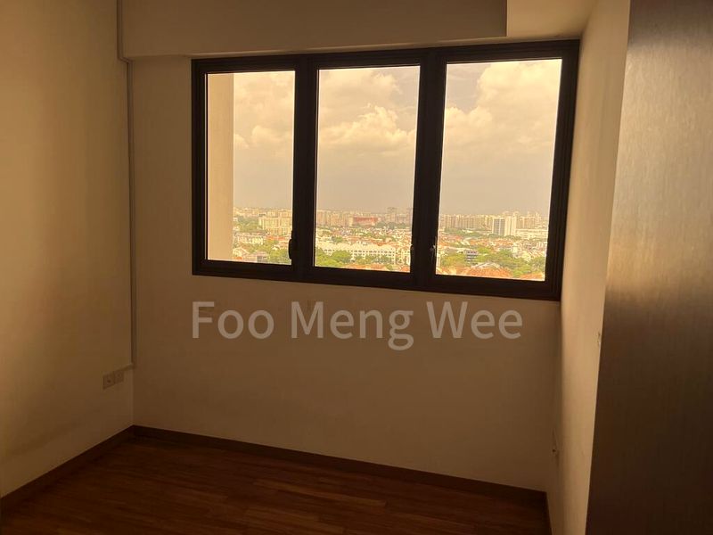 SEASIDE RESIDENCES 8