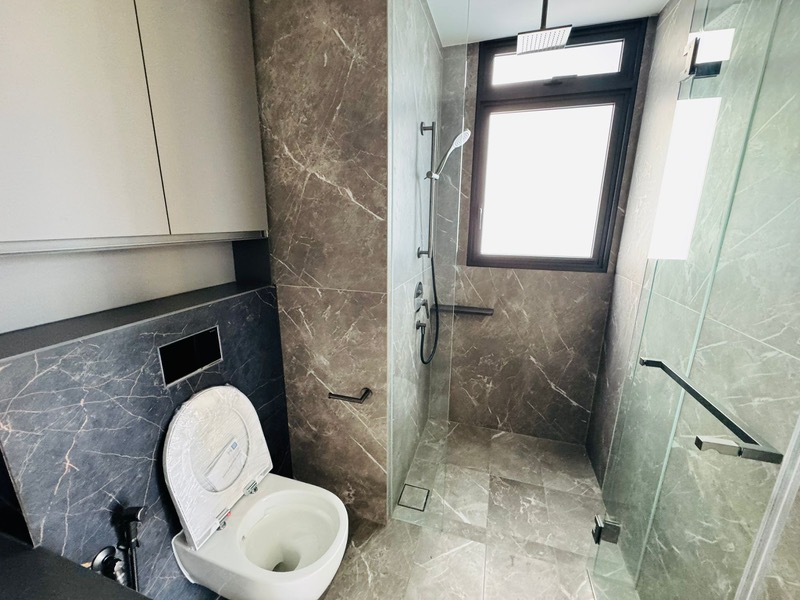 IRWELL HILL RESIDENCES 11